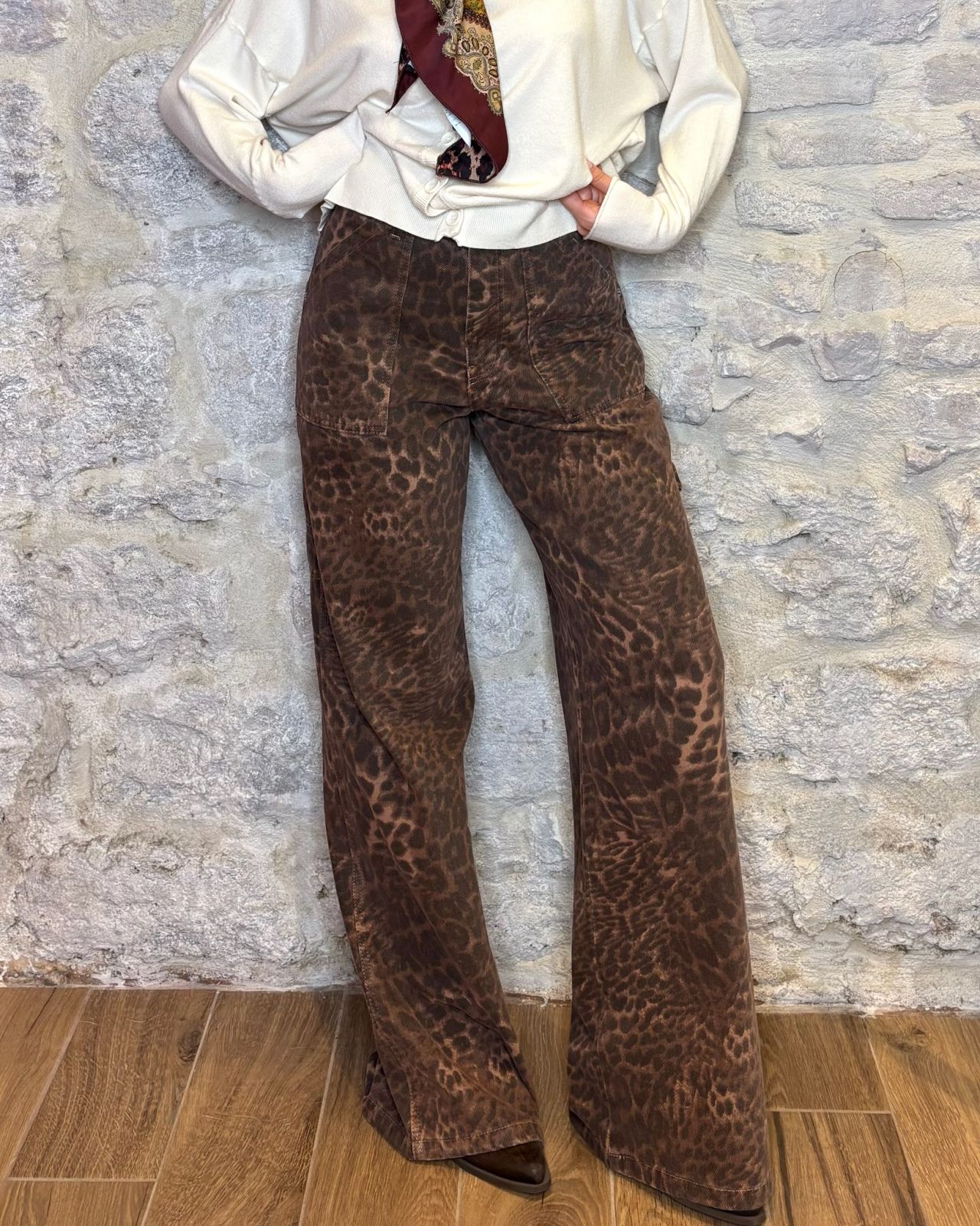 HAVE ONE jeans MINE maculato Image