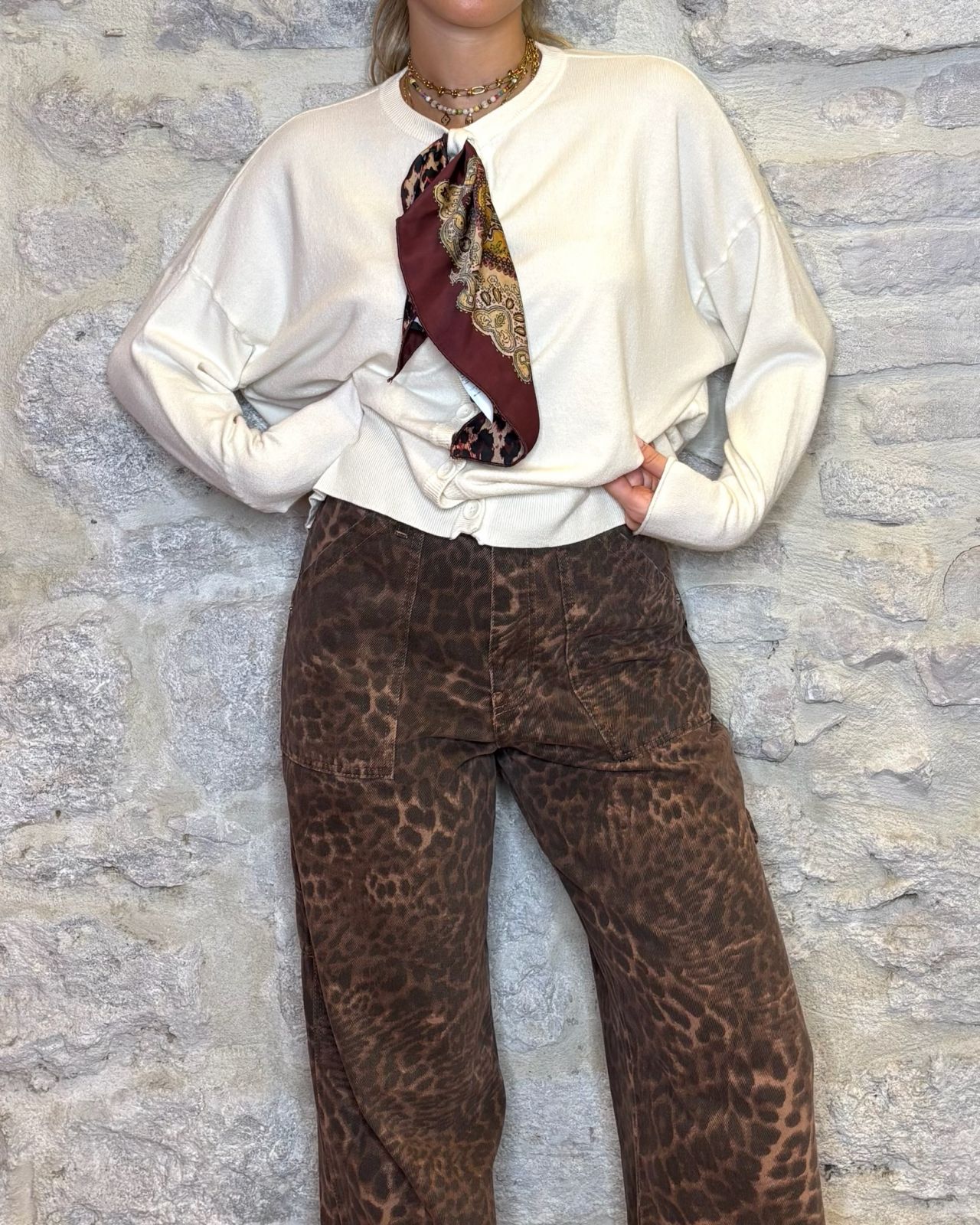 DIXIE maglioncino con foulard panna Image