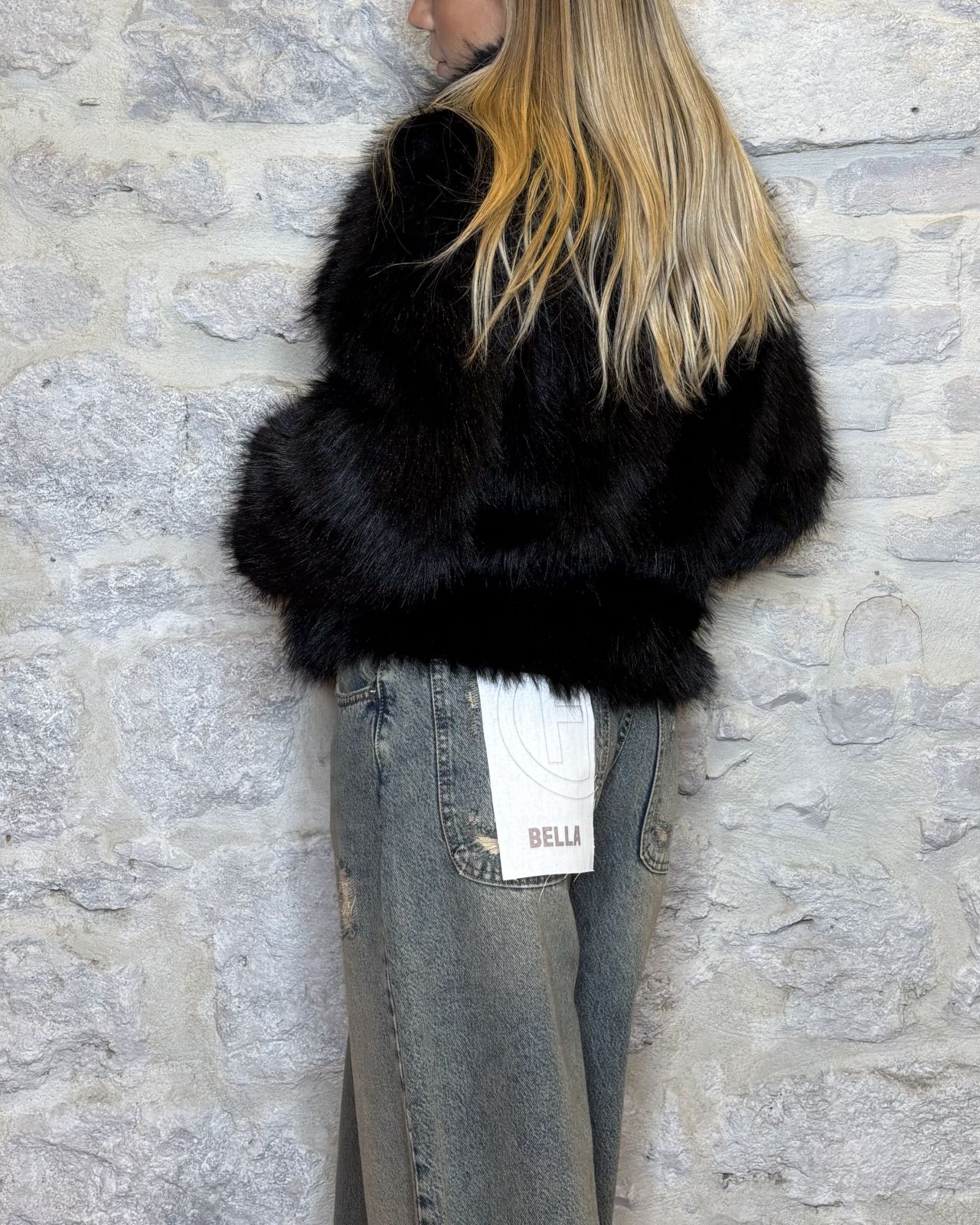 NUMERO6SELECTION eco pelliccia crop nero Image