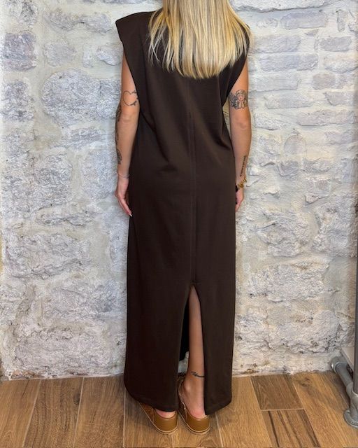 TENSIONE IN abito lungo in maglia con spalle imbottite moro  Image