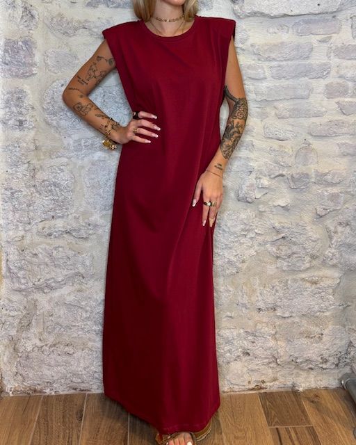 TENSIONE IN abito lungo in maglia con spalle imbottite rosso india  Image