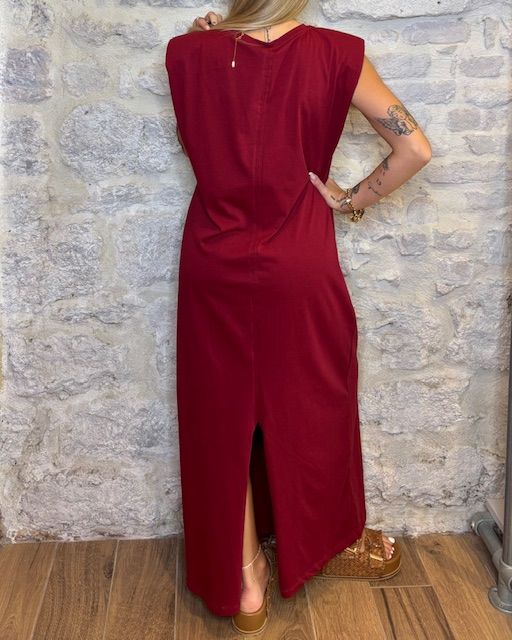 TENSIONE IN abito lungo in maglia con spalle imbottite rosso india  Image