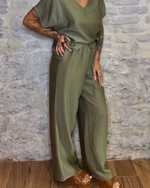 TENSIONE IN pantalone a gamba larga in viscosa e lino verde  Image