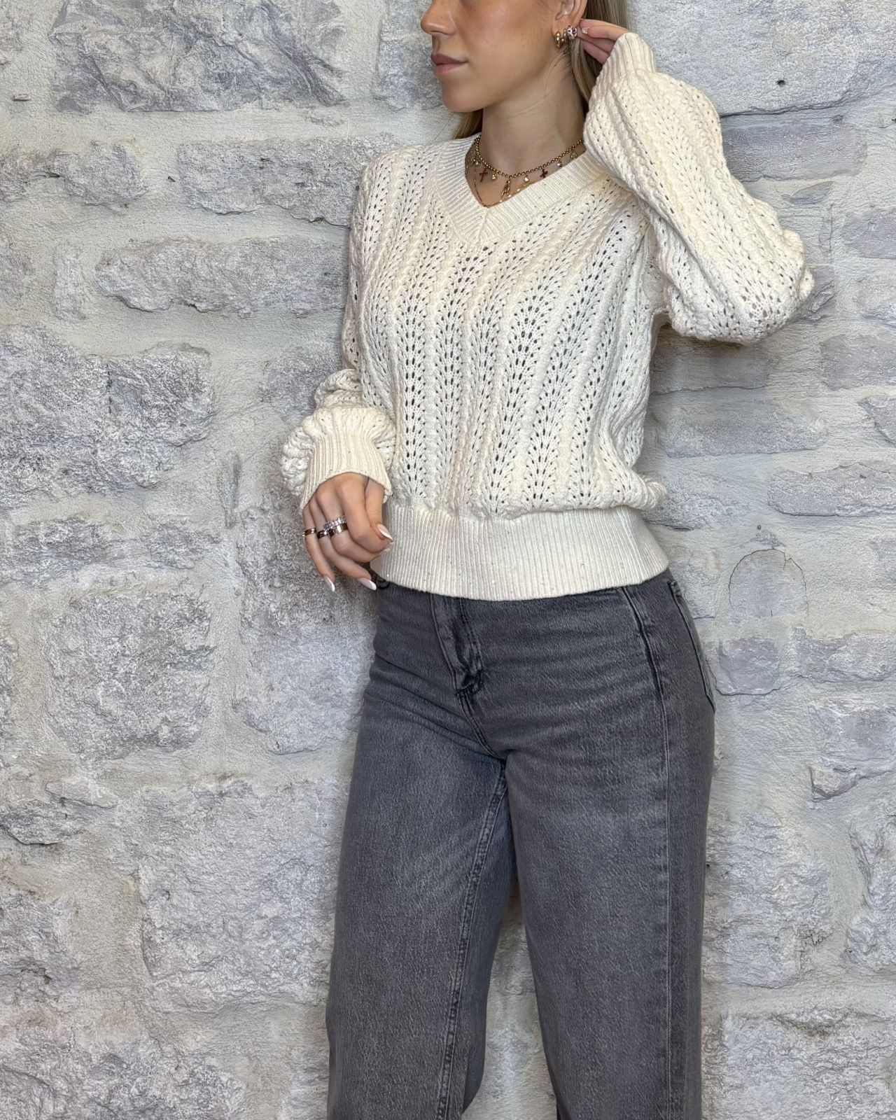 SUSY MIX maglioncino paillettes scollo a v crema Image