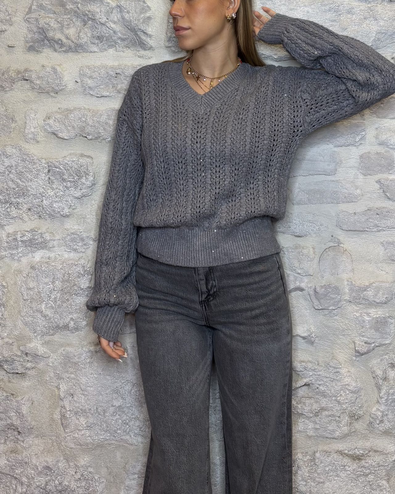 SUSY MIX maglioncino paillettes scollo a v grigio Image