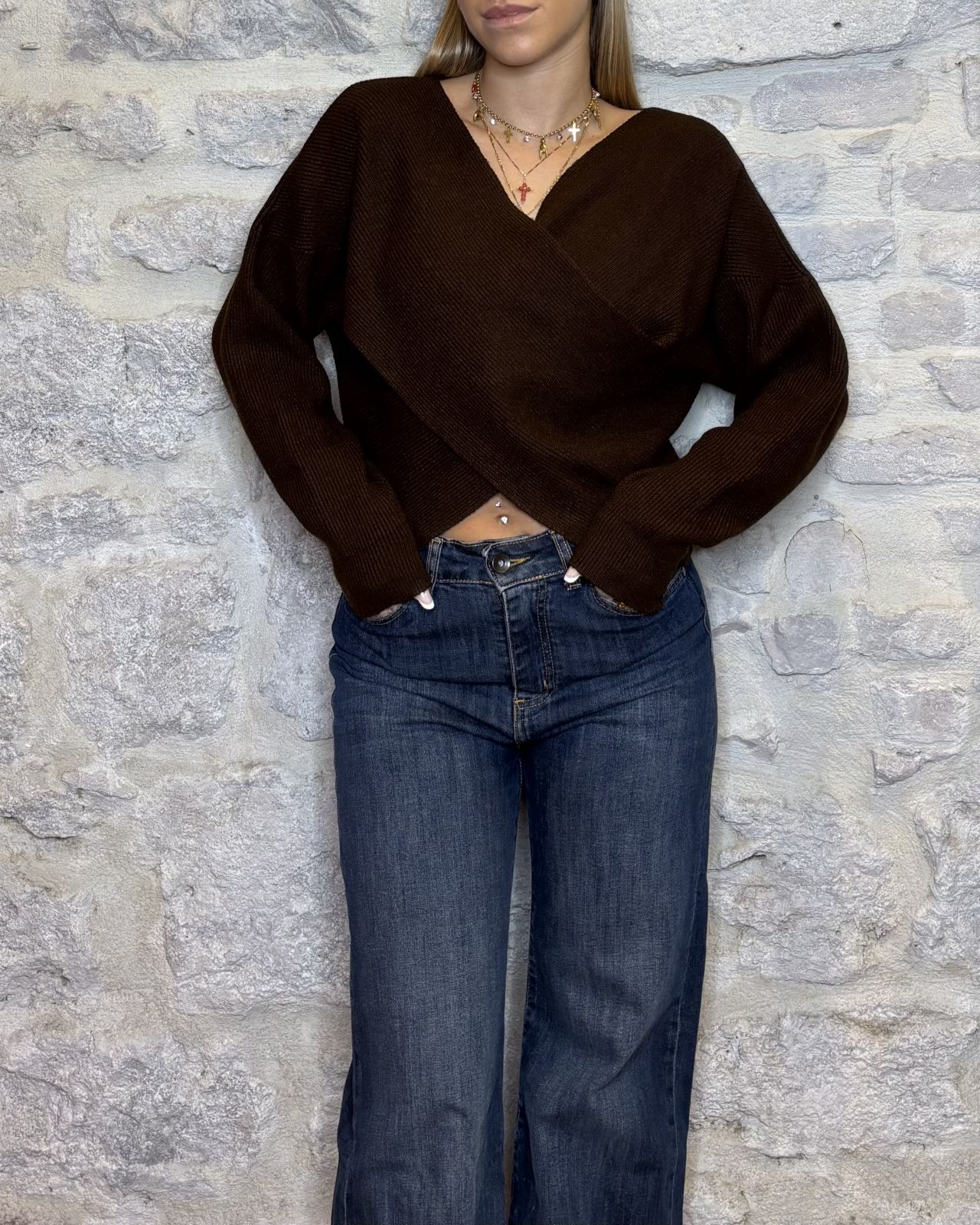 SUSY MIX maglia crop con incrocio moro Image