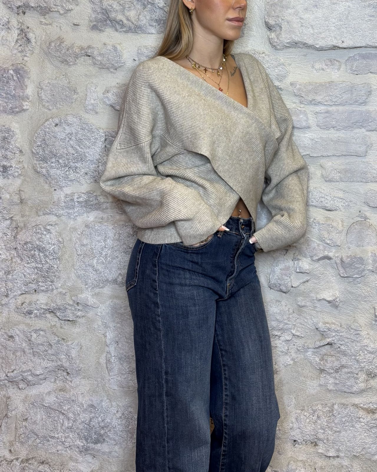 SUSY MIX maglia crop con incrocio beige Image