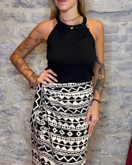 SUSY MIX canotta costine con fiore nero Image