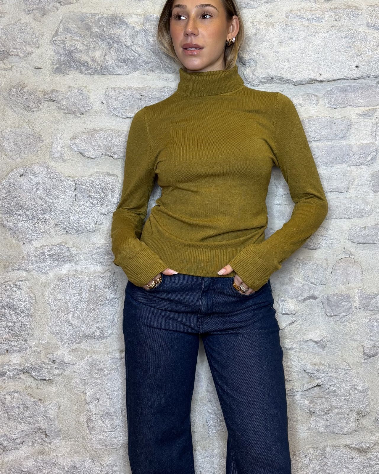 SUSY MIX maglia basica dolce vita verde oliva Image