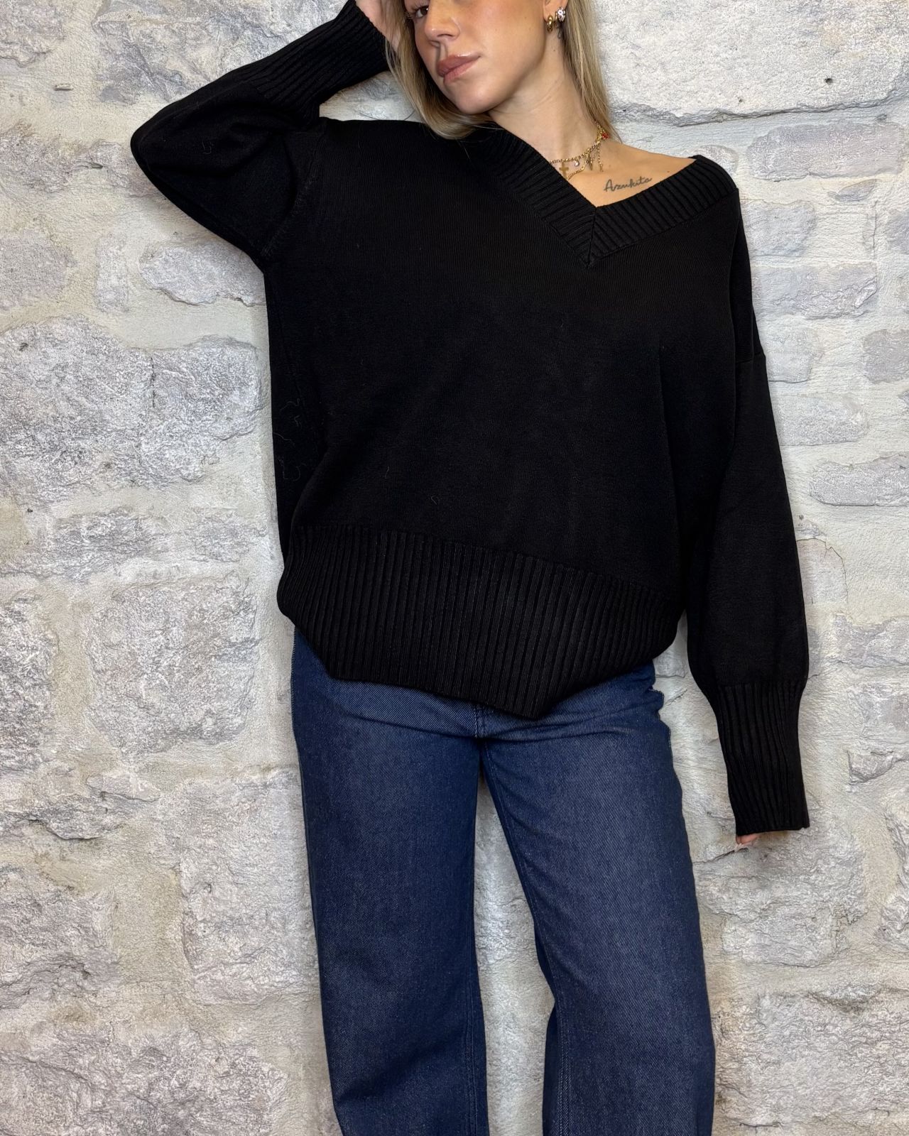 SUSY MIX maxi maglia scollo a v nero Image