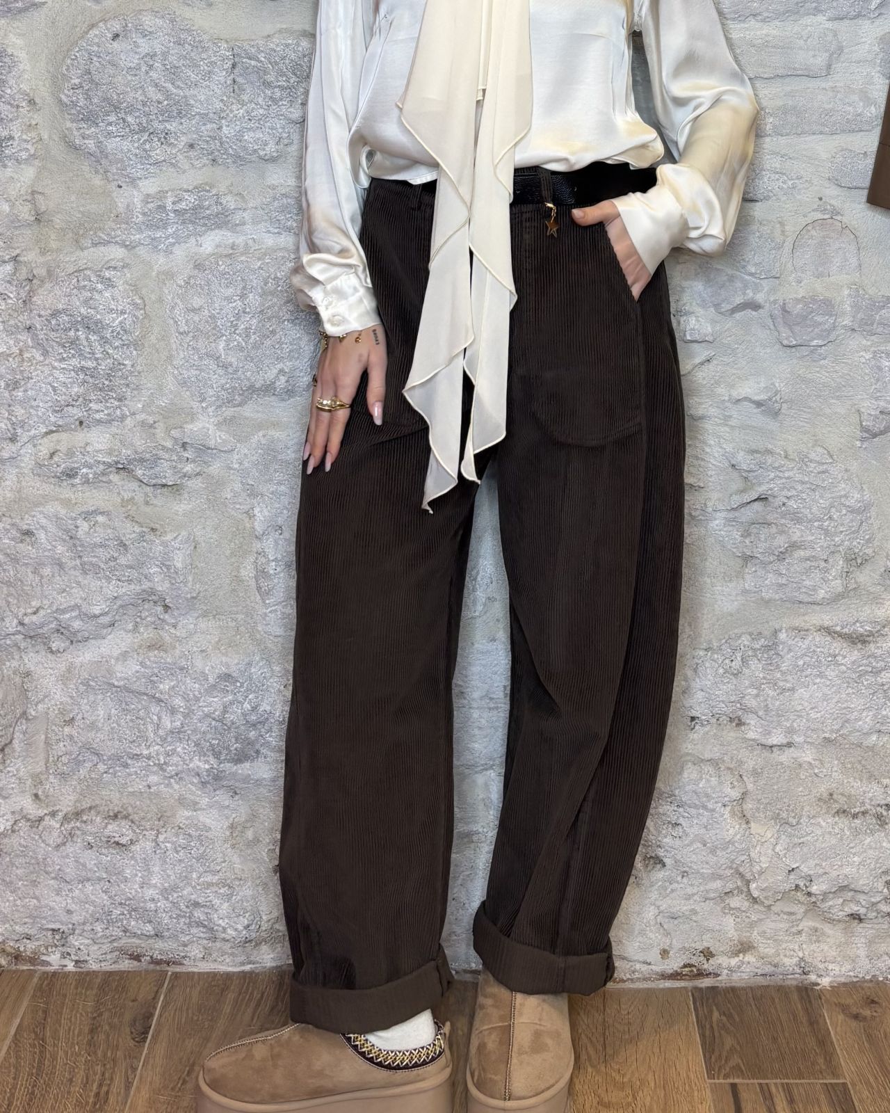 SUSY MIX pantalone ovetto in velluto moro Image