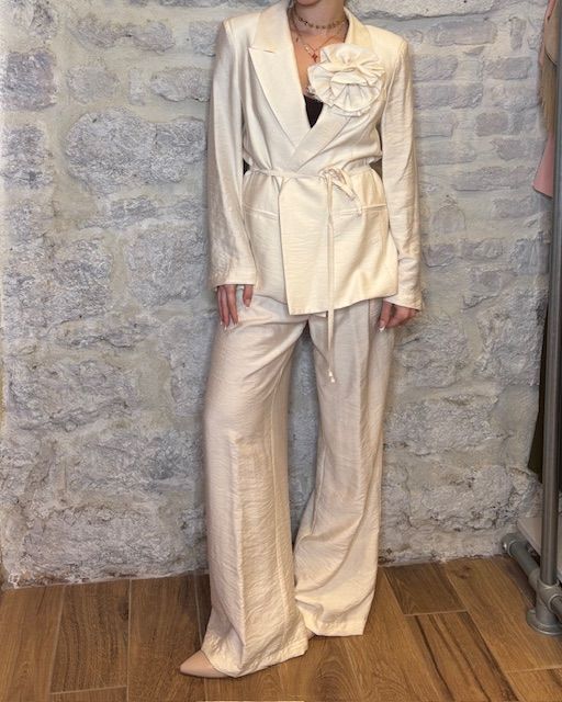 SUSY MIX coordinato spilla fiore latte Image