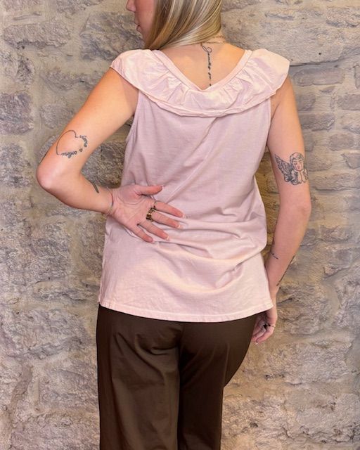 SUSY MIX maglia cipria scollo a V balza Image