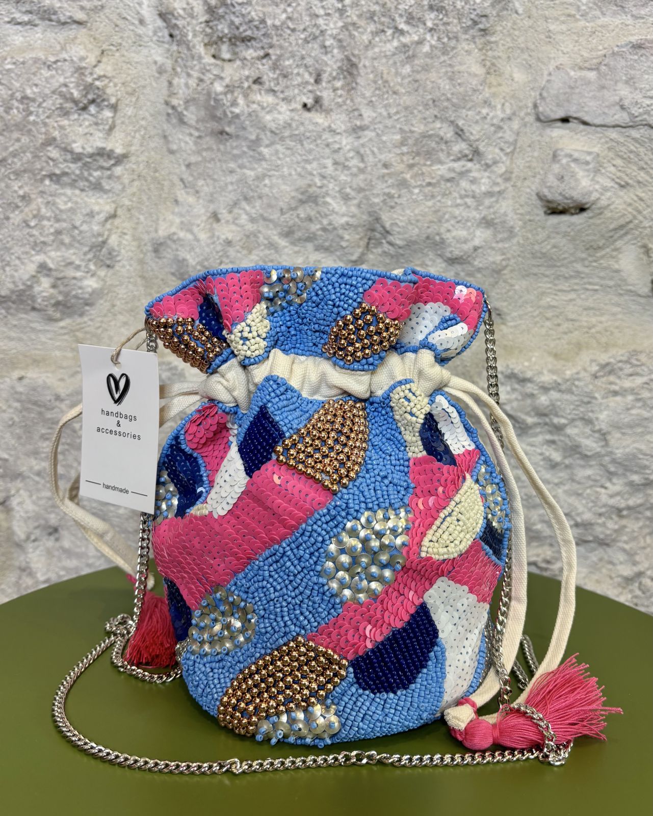 HANDMADE borsa a sacchetto decorata celeste/rosa Image