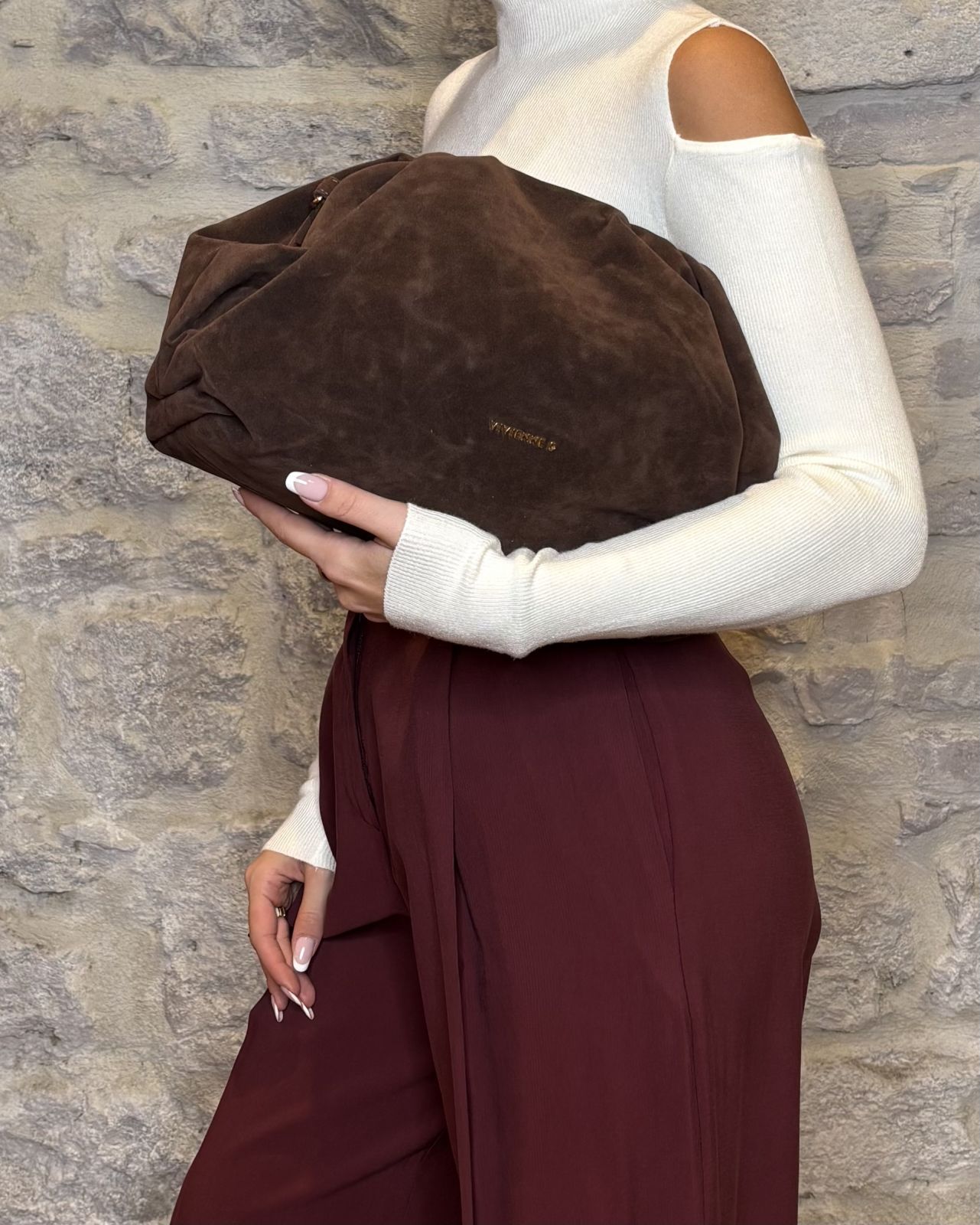 VIVIENNE D maxi pochette scamosciata marrone Image