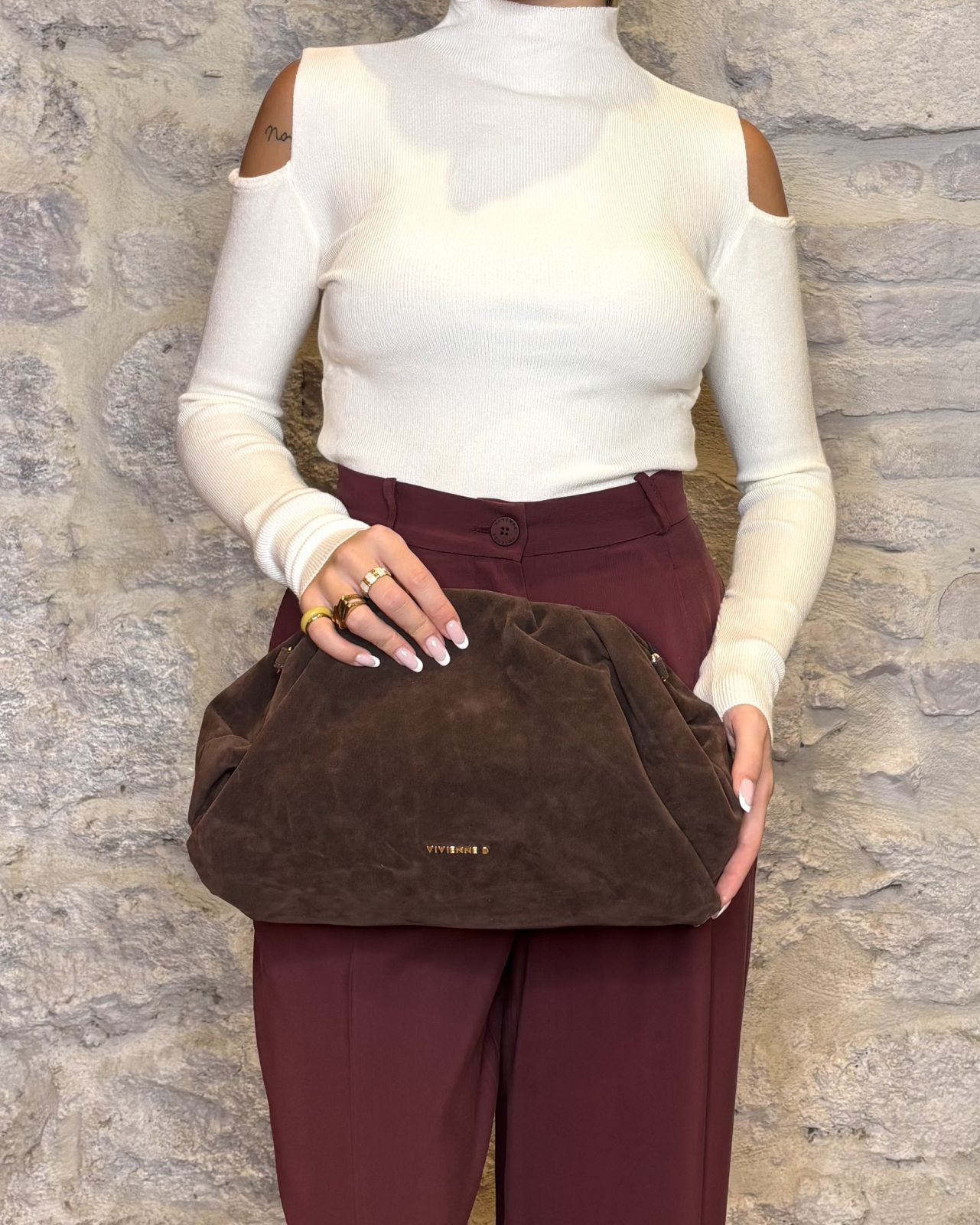 VIVIENNE D maxi pochette scamosciata marrone Image