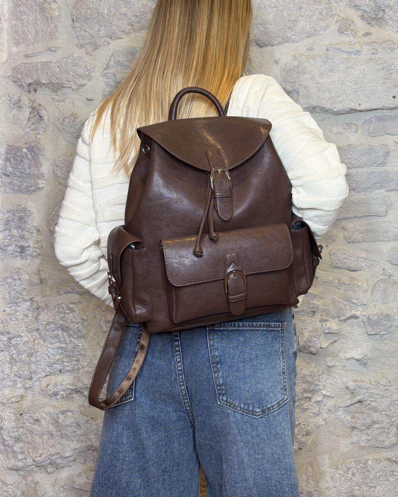 VIVIENE D Zaino vintage in ecopelle marrone Image